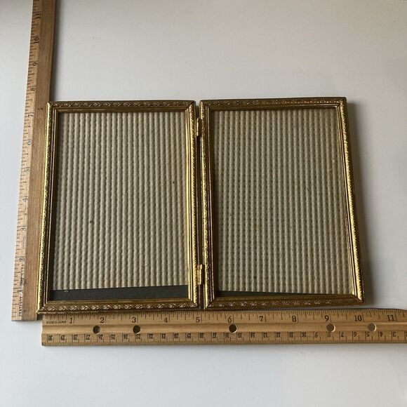 VTG Hollywood Regency MCM Gold Filigree Embossed Duo Picture Frame Ornate 7X5 - Picture 2 of 16